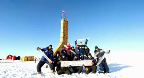 Российские ученые извлекли 1 000 000-летний лед из ледника в Антарктиде