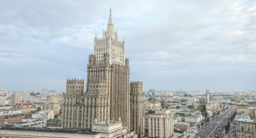 Москвичам пообещали тепло на майские праздники